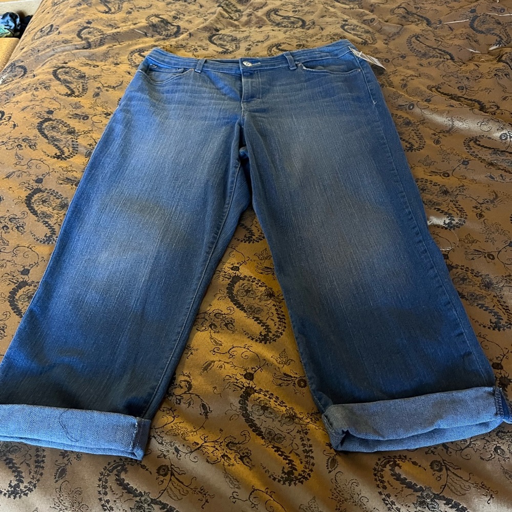 STYLE & CO Jeans Capri Pants